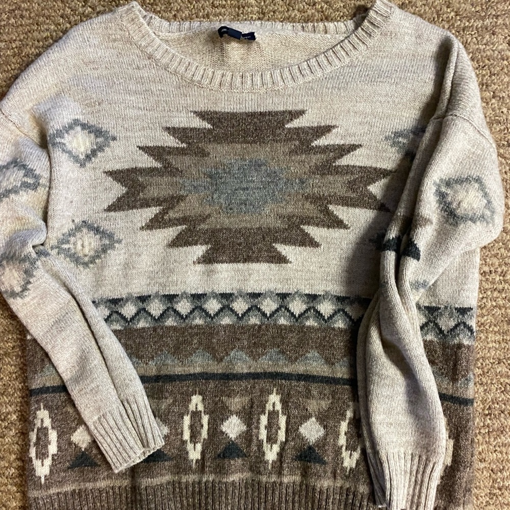 American Eagle sweater size L